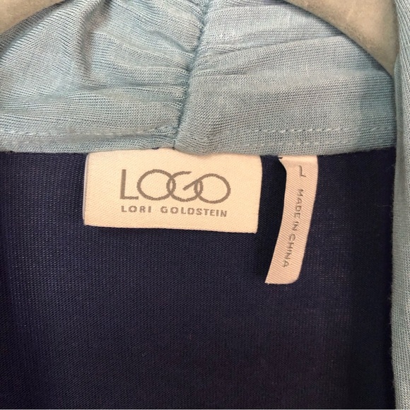 Logo Lori Goldstein Women’s Vest Shades of Blue Longer Front Tails Shaw Collar - Picture 4 of 7